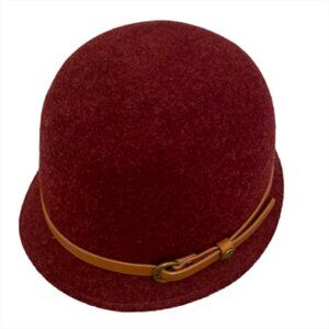 GOORIN BROS 100% wool burgundy hat. Very good condition. Size M